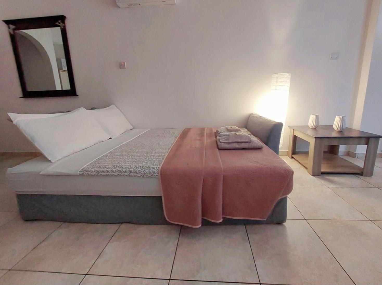 Joanne'S Cosy 1 Bdrm Apt 파포스 외부 사진